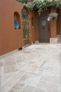 travertine-courtyard