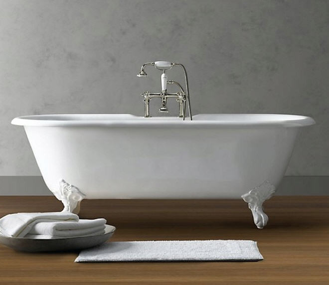 modern bathroom with clawfoot tub