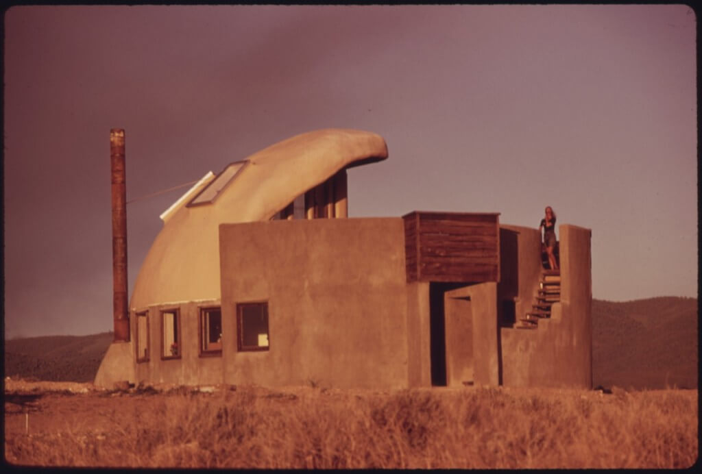Michael Reynolds original earthship