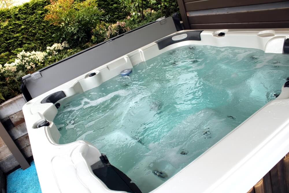 how-to-buy-a-hot-tub-9-essential-factors