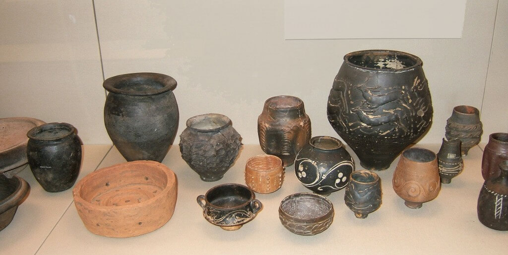 Roman_pottery_from_Britain
