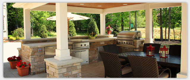 outdoor kitchen
