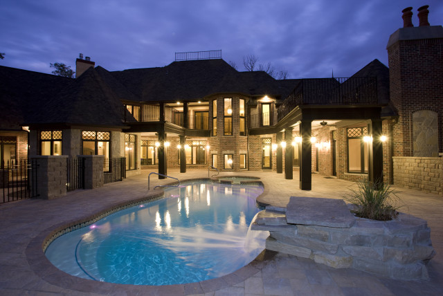 residence by Lord General Contractors
